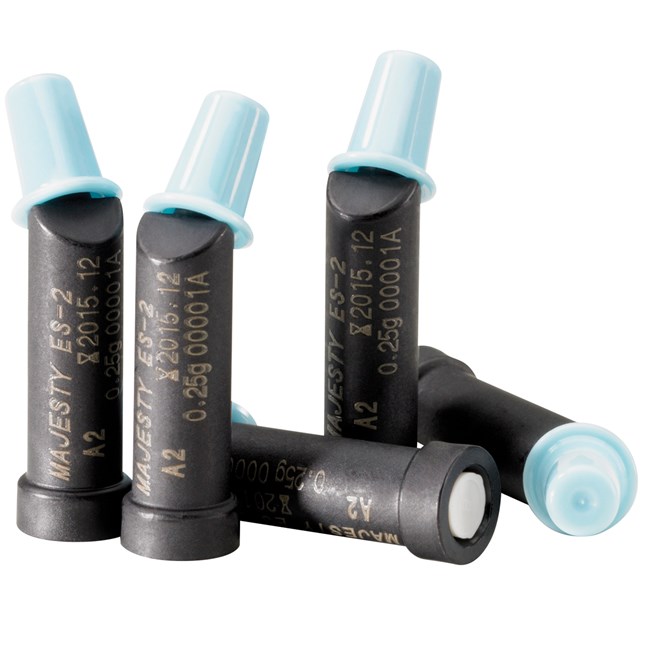 Clearfil Majesty ES-2 Composite PLT Refills A3.5